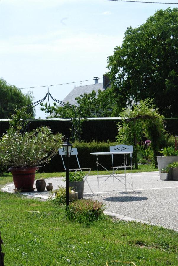 Chambre D'Hotes "Les Paturelles" Fougeres-sur-Bievre Esterno foto